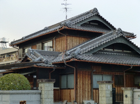 重厚感のある日本家屋 住宅の外観デザイン街歩き